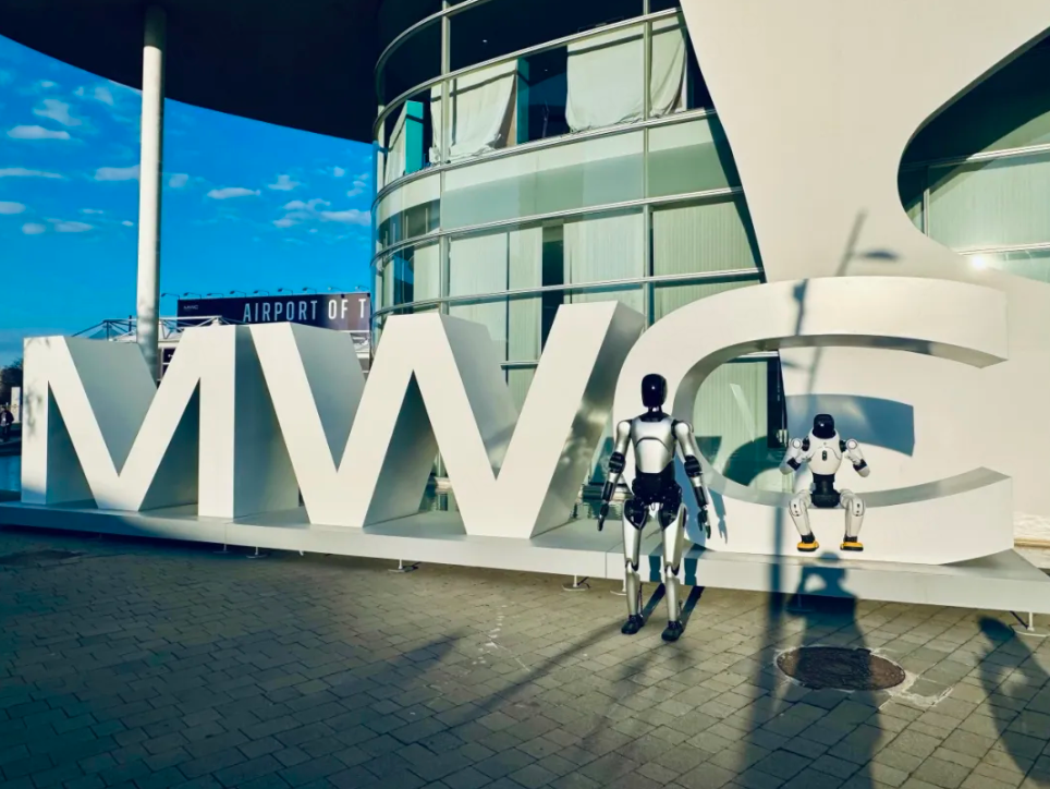 OD电竞亮相MWC 2026，代表中国机器人接待西班牙国王